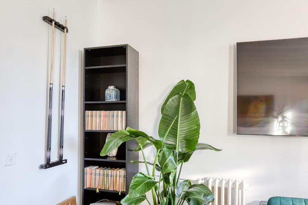 Nice Flat With Billard And View Paris Exterior foto